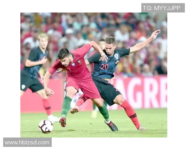 日本国家足球队奋勇拼搏追梦之旅展现团队精神与竞技魅力 日本国家足球队奋勇拼搏追梦之旅展现团队精神与竞技魅力